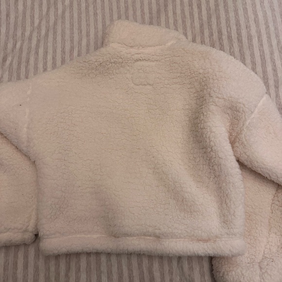 Sherpa Quarter Zip - Picture 2 of 2